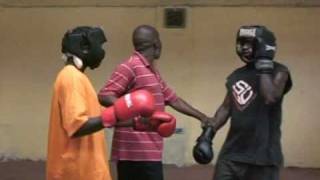 Uganda's blind boxer