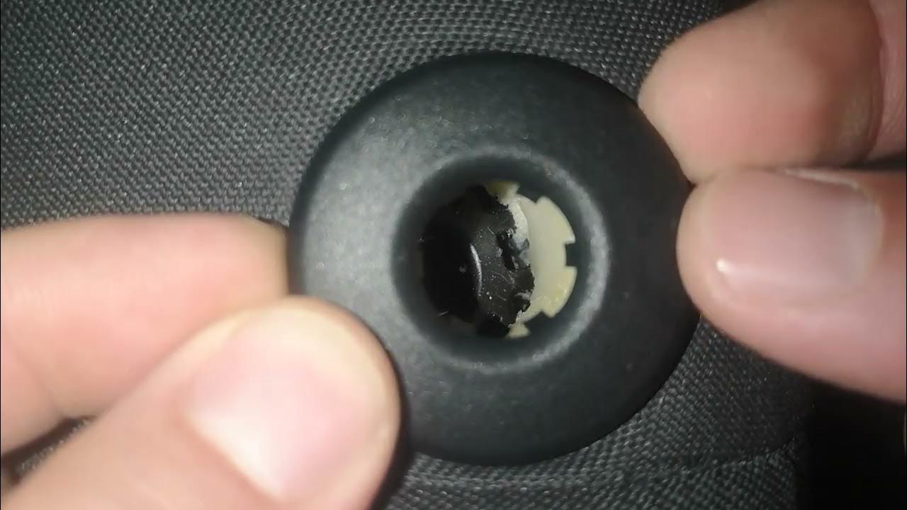 Removing Seat Headrest Audi A3 A4 / Kopfstütze entfernen YouTube