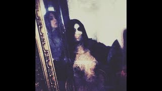 Layila Faon - Ige Es