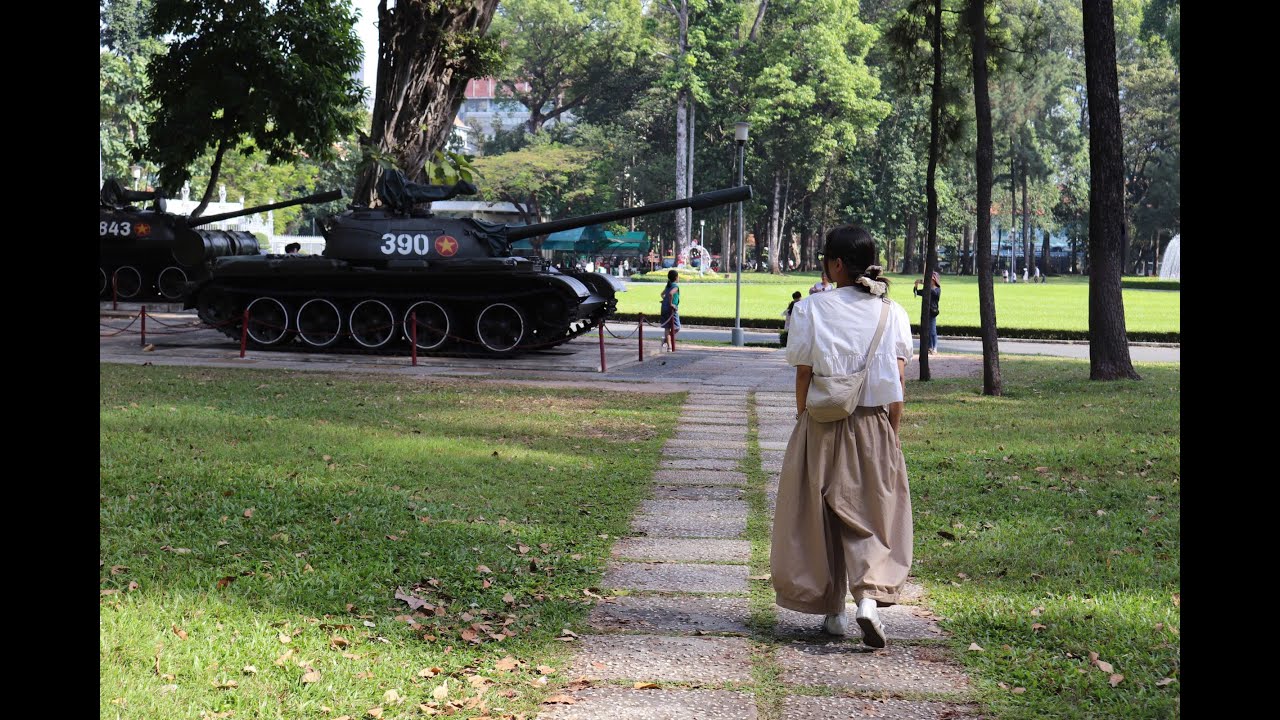 Dinh Độc Lập  một ngày đẹp trời ll A Quiet Walk Inside Independence Palace | Saigon, Vietnam