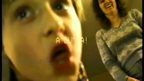 We Get a Camcorder With In Camera Titling 1991 --(Weird Paul)  Camcorder review