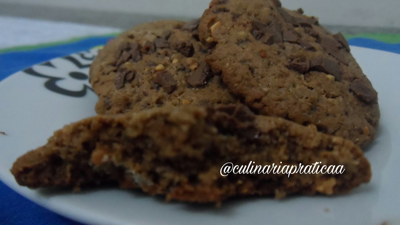 RECEITA DE COOKIE DE CHOCOLATE E AMENDOIM - CULINÁRIA PRÁTICAA