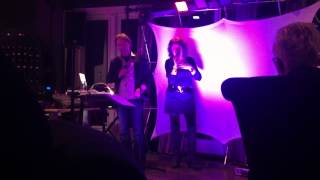 Henny - (Adele) Make You Feel My Love (Nederlands/Engelse duo versie)