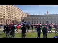 Team patriota se rene en el frontis de la moneda para protestar contra el presidente gabriel boric