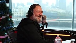 Russell Crowe reveals contract he had to sign for Joe Rogan podcast