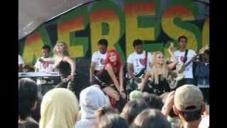 HOT TRIO MACAN  ng-Rock