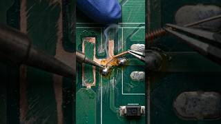 Burnt PCB Trace Repair 😱 | Micro Circuit Fix #shorts #pcb #smartphone #mobilerepairing #repair
