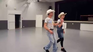 Rumba stroll    Line dance Country    Elisabeth et Patrick