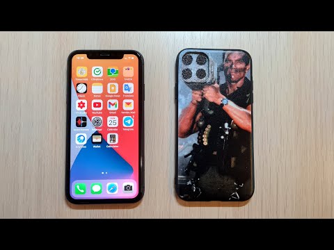 Arnold Schwarzenegger Cover Case for iPhone 11