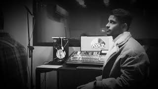 YUSUF YILDIZ -AY TENLİ KADIN (AYAZ STUDIOS)