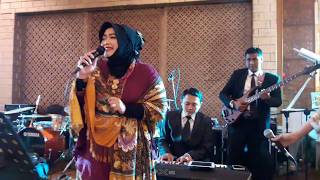 Download Lagu FALLEN - Rina Gunawan feat. Audy 'n Friends MP3