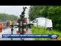 Police: Speeding on wet roads caused crash