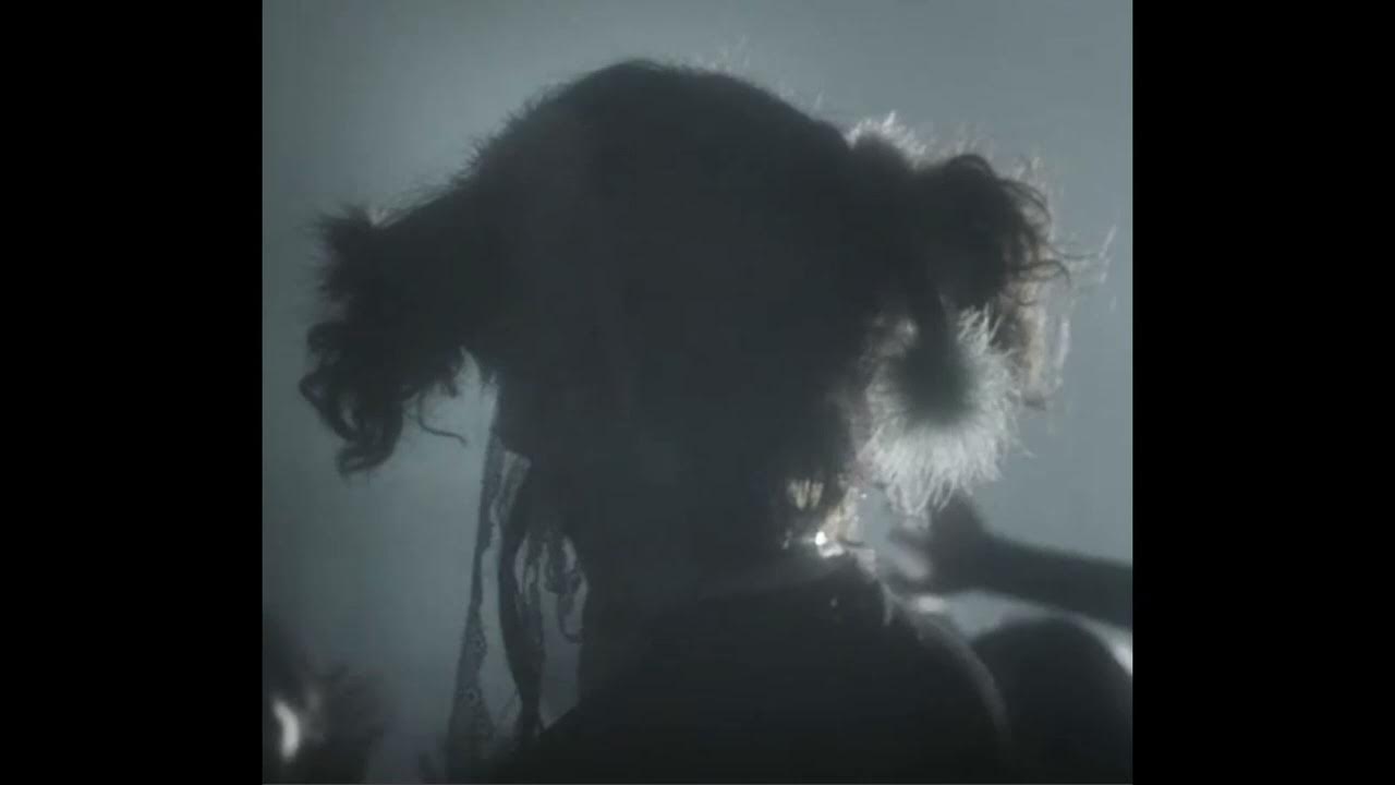 Girls just wanna have fun. I just wanna dance dance dance. I just wanna be your girls tonight. I wanna get high перевод. Just wanna rock тренд.