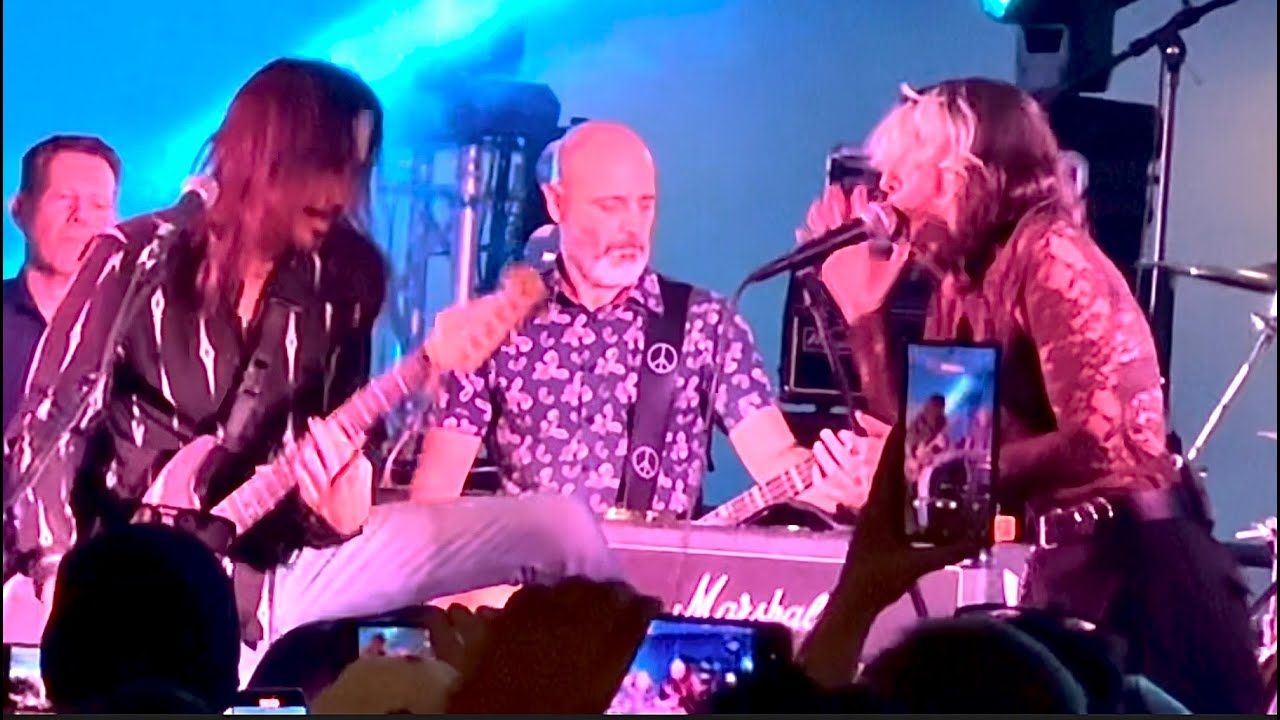 Nuno Bettencourt Family Turkey Jam 2025 Ozzy Medley: I Don’t Know, Bark At The Moon, Crazy Train 