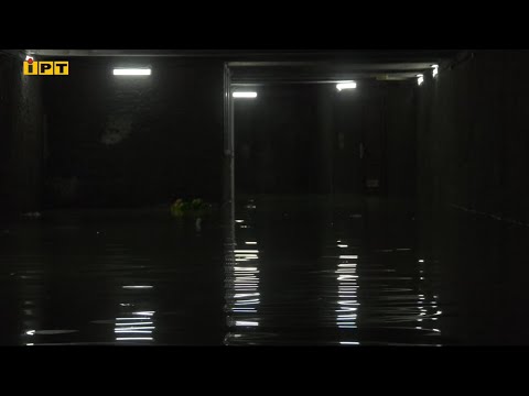 ІРТ Полтава: Не басейн, але з водою: у Полтаві затопило підземний перехід на зупинці «11 школа»