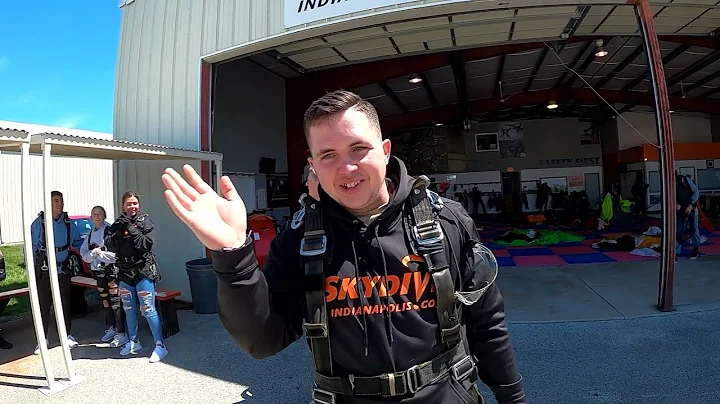 Joe Chesser - Tandem Skydive at Skydive Indianapolis