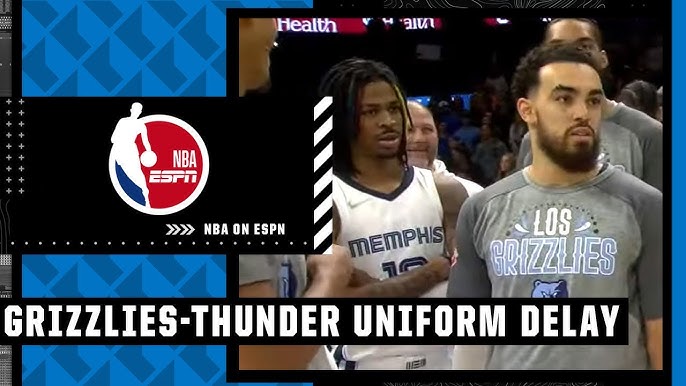 Grizzlies & Thunder Both Showed Up for Tipoff in White Uniforms 🤣 Shaqtin'  A Fool 