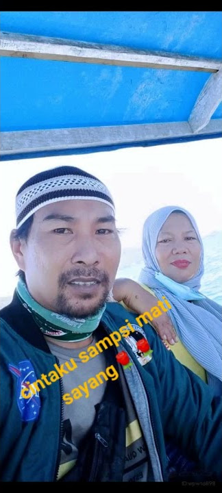 cintaku hanya buat istriku yg tercinta🌹🌹🌹🌹
