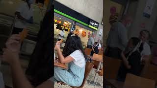 RACISMO na estacao de Metro do Cais do Sodre Lisboa PT