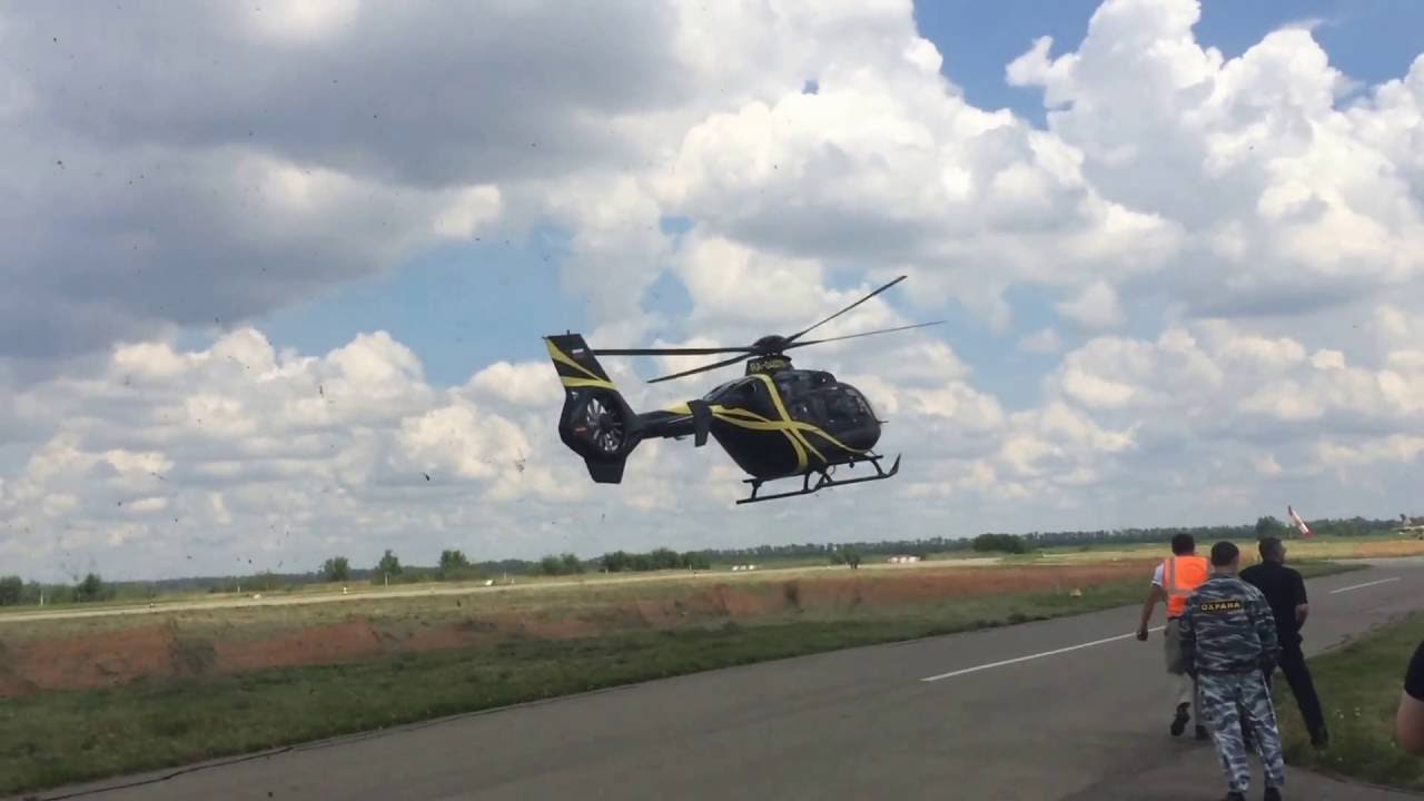 Kuban Air Show 2016 - взлет вертолета