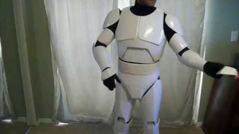 S4-6 Animated Clone Armor Assembly: Wearing the Armor Pt. 2