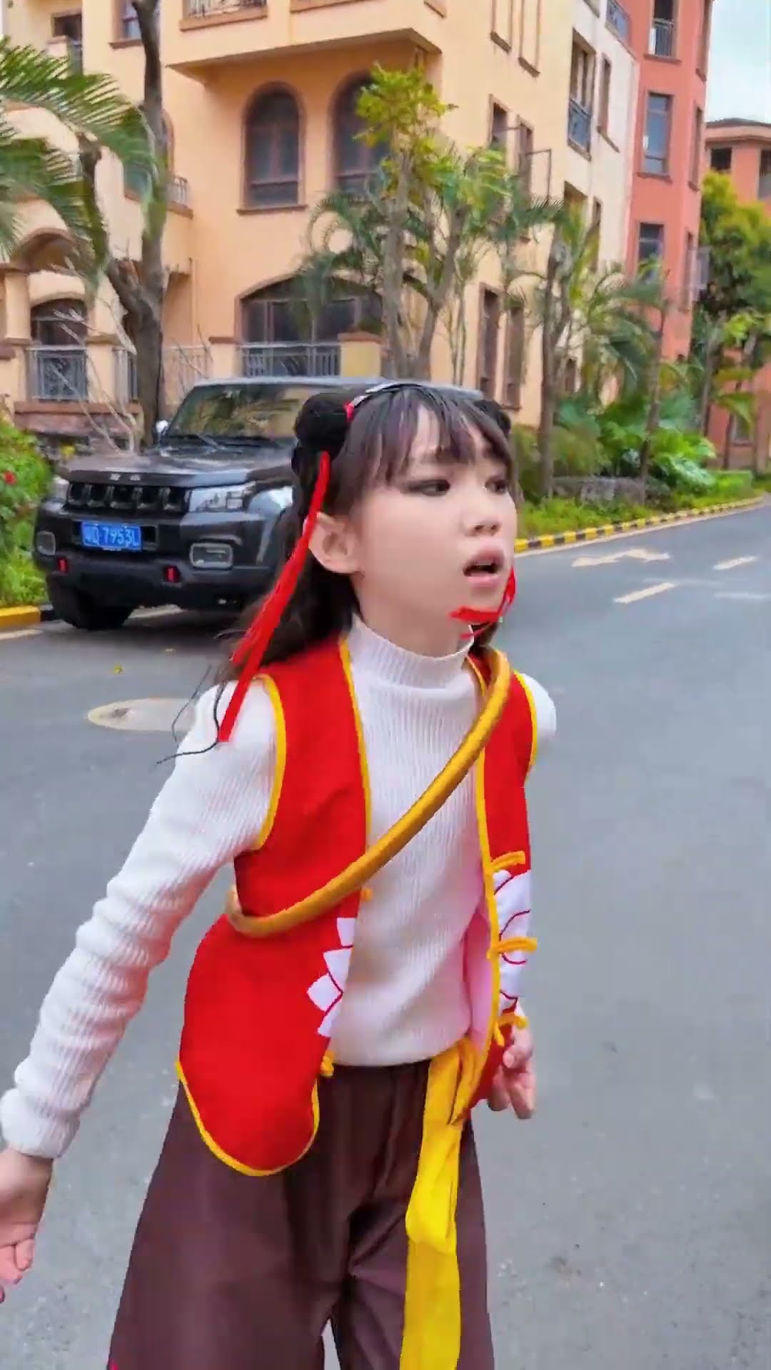 【斗罗大陆】善良的小哪吒救了小狗！ #斗罗大陆 #唐舞桐 #哪吒