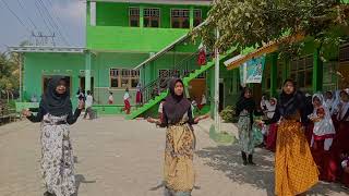 Tari Zapin Melayu - Kelas Vi 2023 - Mi Darussalam Sumingkir