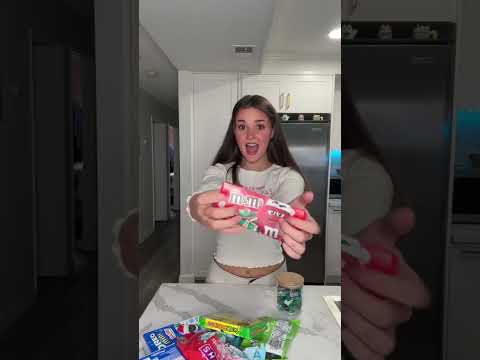 Christmas candy 🍭🎅🏻 / Eva Miller TikTok #evamiller #tiktok #shorts #video #trending #ytshorts