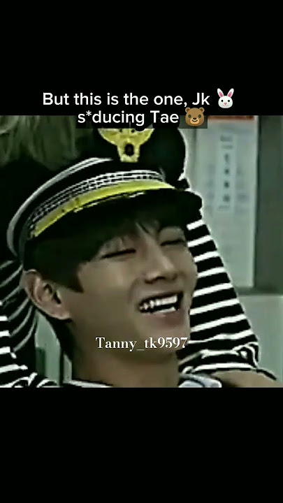 Tae has pretty collarbones 🤭💀 #taekook #tae #jk #bts #vkook #ytshorts #kookv #taekookers #vbts #kpop