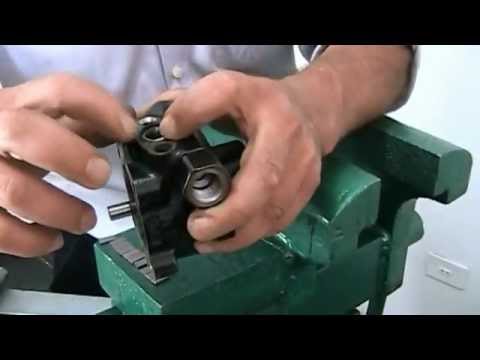 REPARACIÓN DE UNA BOMBA HIDRÁULICA (PARTE 2) - YouTube REPARACIÓN DE UNA BOMBA HIDRÁULICA (PARTE 2) - YouTube