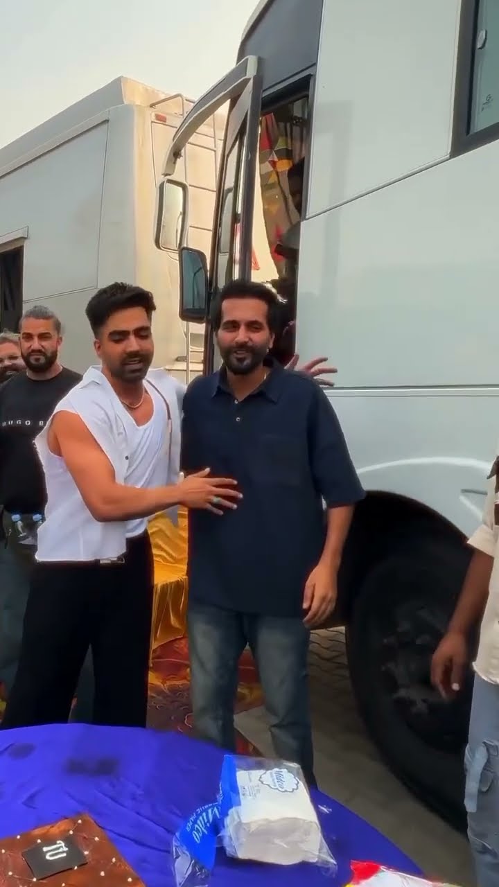 Shoot done, trend unlocked #TuRuRuu