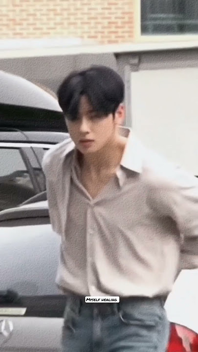 finally 97liners visited a Seoul restaurant together π€§π₯³ #jungkook #eunwoo #bangchan #jaehyun #97line