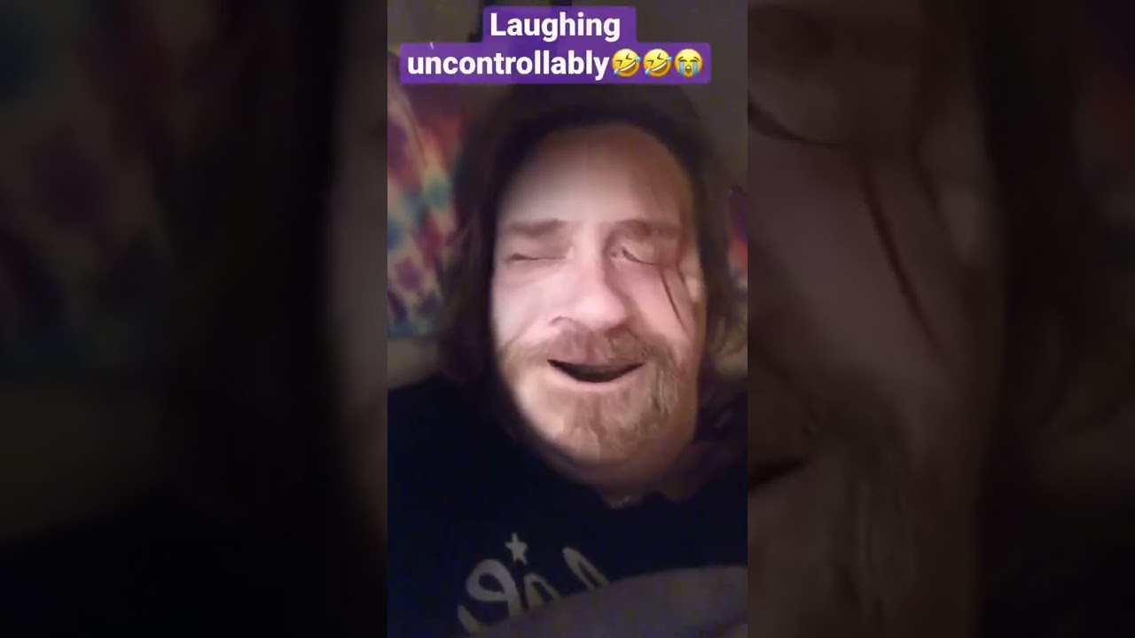 Making fun of my ex boyfriend via Snapchat face-swap 🤣😂🤣