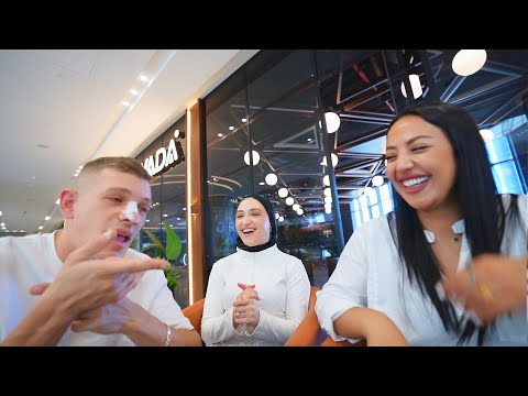 مقلب الدلع والتصنع في المول إنفجرت أعصابه