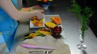Papaya & Mango Salad : Tasty Dishes