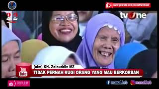 alm KH ZAINUDDIN MZ LONTAR JUMROH PAKE SENDAL