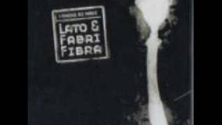 Video thumbnail of "La Cosa Più Facile-Uomini Di Mare-Lato & Fabri Fibra"