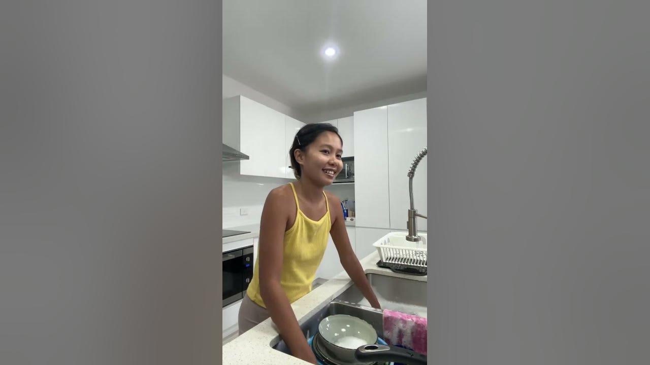 FILIPINA AUSTRALIAN is LIVE - YouTube