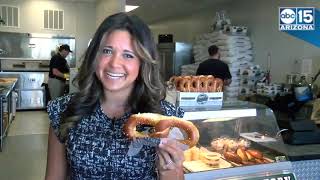 CHEESESTEAK PRETZELS! Philly Pretzel Factory Open In Arizona - ABC15 Digital