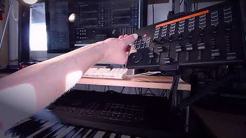 SY77 realtime editing with Nanokontrol and Logic. Part 2