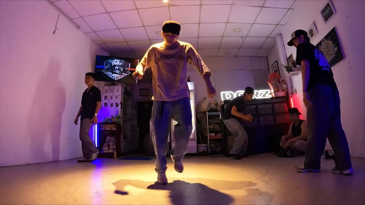 Futsteff vs David | DORZ HOUSE SESSION 10 x STUDIO OPEN