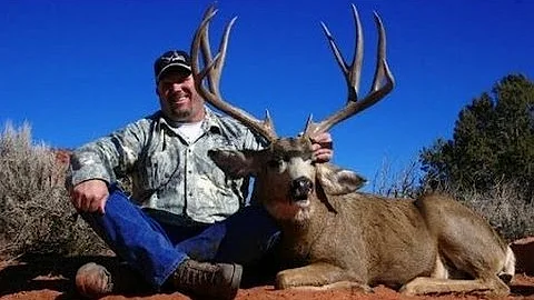 GIANT 200" Typical Mule Deer on the Paunsaugunt - MossBack