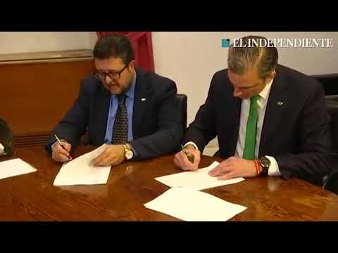 El PP y Vox firman un acuerdo para Andalucía