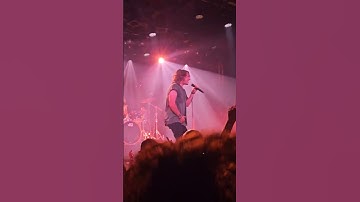 Thumbnail of Loveless - Drag Me Down (live)