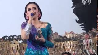 Lilis Karnalie - Bagai Ranting Yang Kering (Campursari Sekar Gadhung)