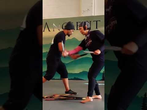 Knife tapping |