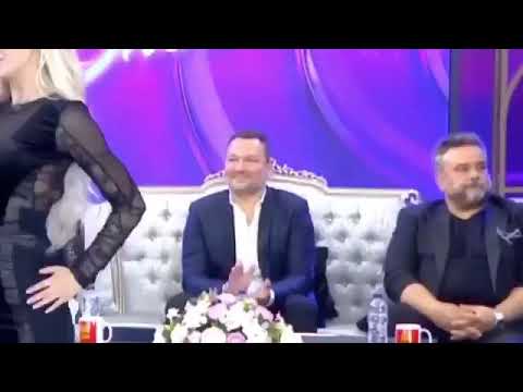 İBO Show'da Oryantal Didem dans ederken Bülent Serttaş'ın hareketleri sosyal medyada konu oldu.