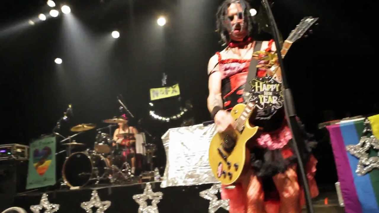 Watch NOFX - "Six Pack Girls (Live New Years Eve 2012, Montreal, Canada) on YouTube Watch NOFX - "Six Pack Girls (Live New Years Eve 2012, Montreal, Canada) on YouTube