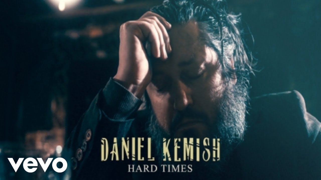 Daniel Kemish - Hard Times (Official Video) auf YouTube ansehen Daniel Kemish - Hard Times (Official Video) auf YouTube ansehen