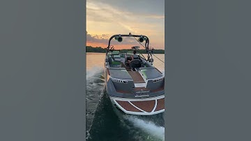 Fast forming wakesurf wave! What’s the best wakeboat on the market?